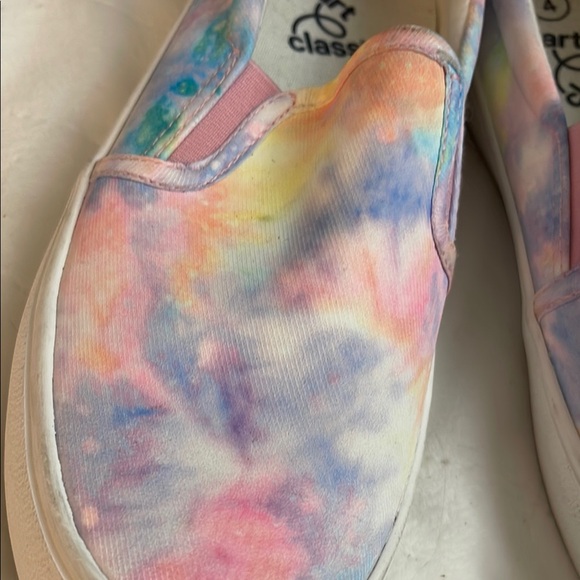 Art Class Pink and Blue Sneakers Vibrant Slip-On Style - Picture 2 of 6